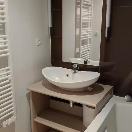 Duplex 6 Pers Avec Terrasse Au Chateau Des Magnans, - Piscine, Sauna, Animaux Acceptes - Fr-1-165b-3 Jausiers